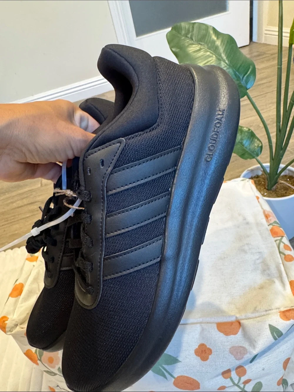 🖤adidas Lite Racer 4.0